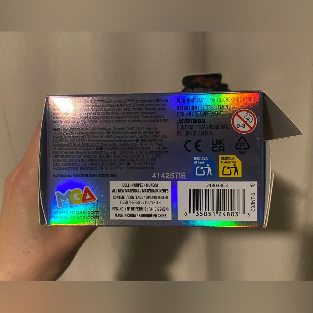 Bratziez Keychain Mystery Box - Picture 5 of 5